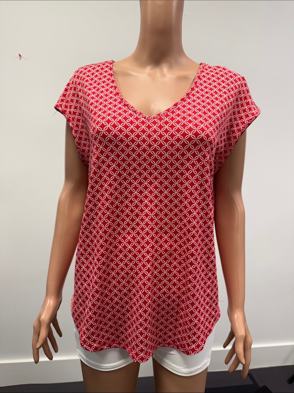 Jules & Leopold Red Geometric V-Neck Blouse